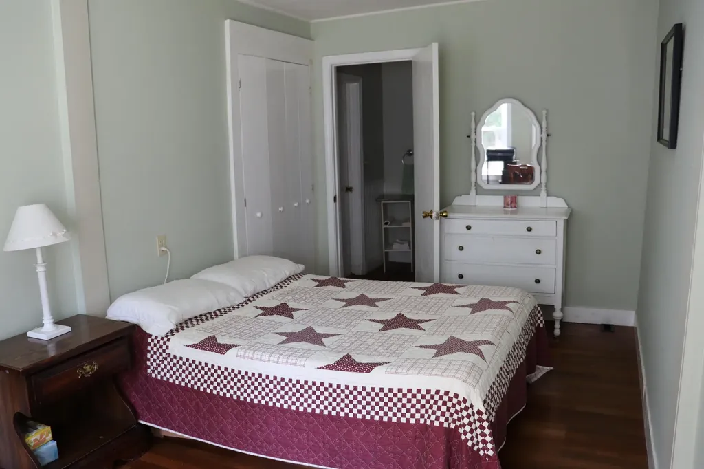 46 Pond Road Eddington ME 04428