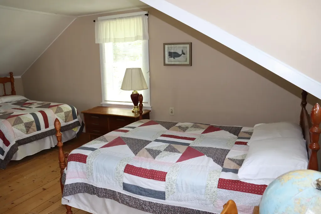 46 Pond Road Eddington ME 04428