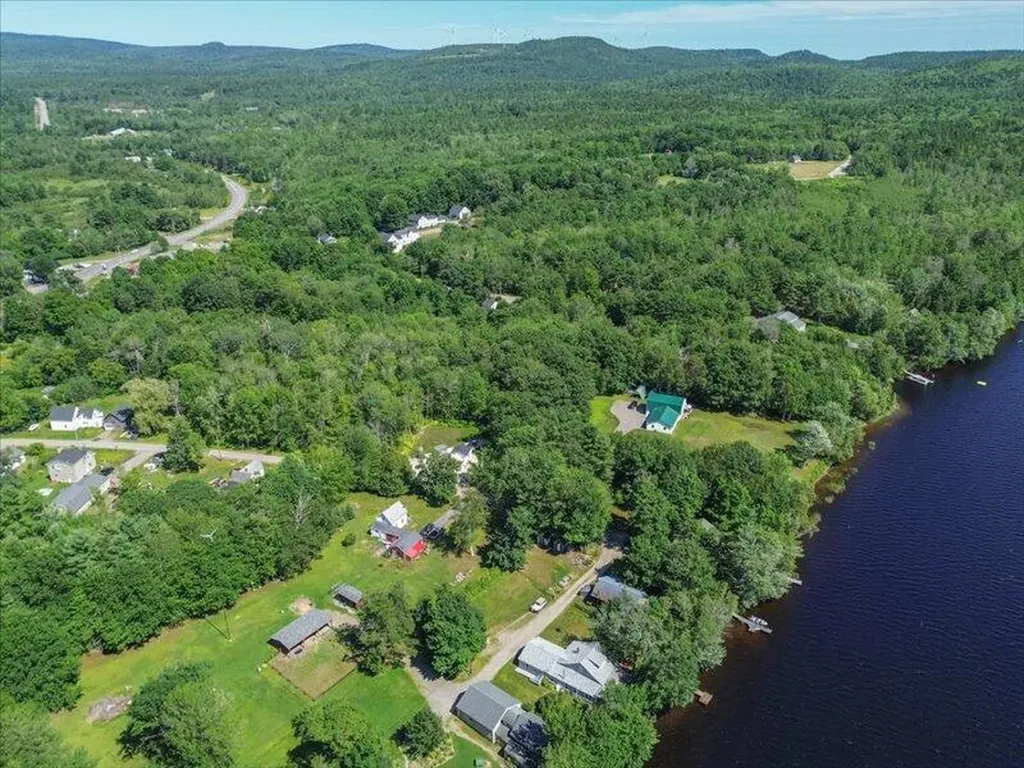 46 Pond Road Eddington ME 04428
