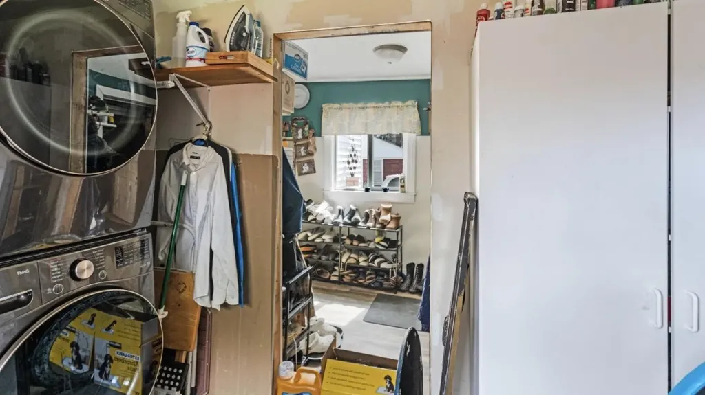 38 Meadow Road Topsham ME 04086