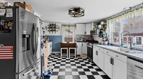 38 Meadow Road Topsham ME 04086