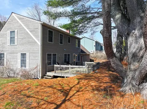11 Kensington Terrace Lewiston ME 04240