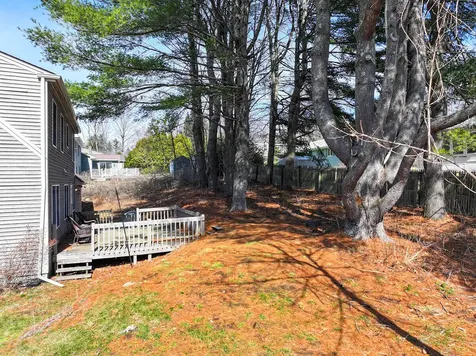 11 Kensington Terrace Lewiston ME 04240