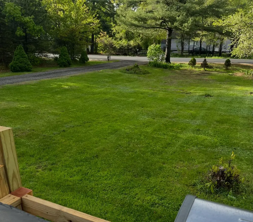 544 Ossipee Trail W Standish ME 04084
