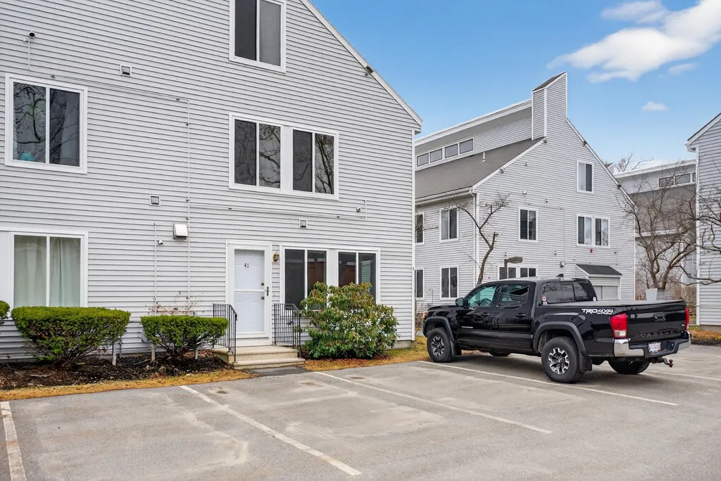 18 Ocean Street South Portland ME 04106
