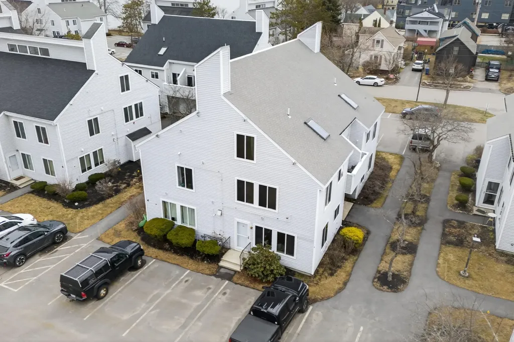 18 Ocean Street South Portland ME 04106