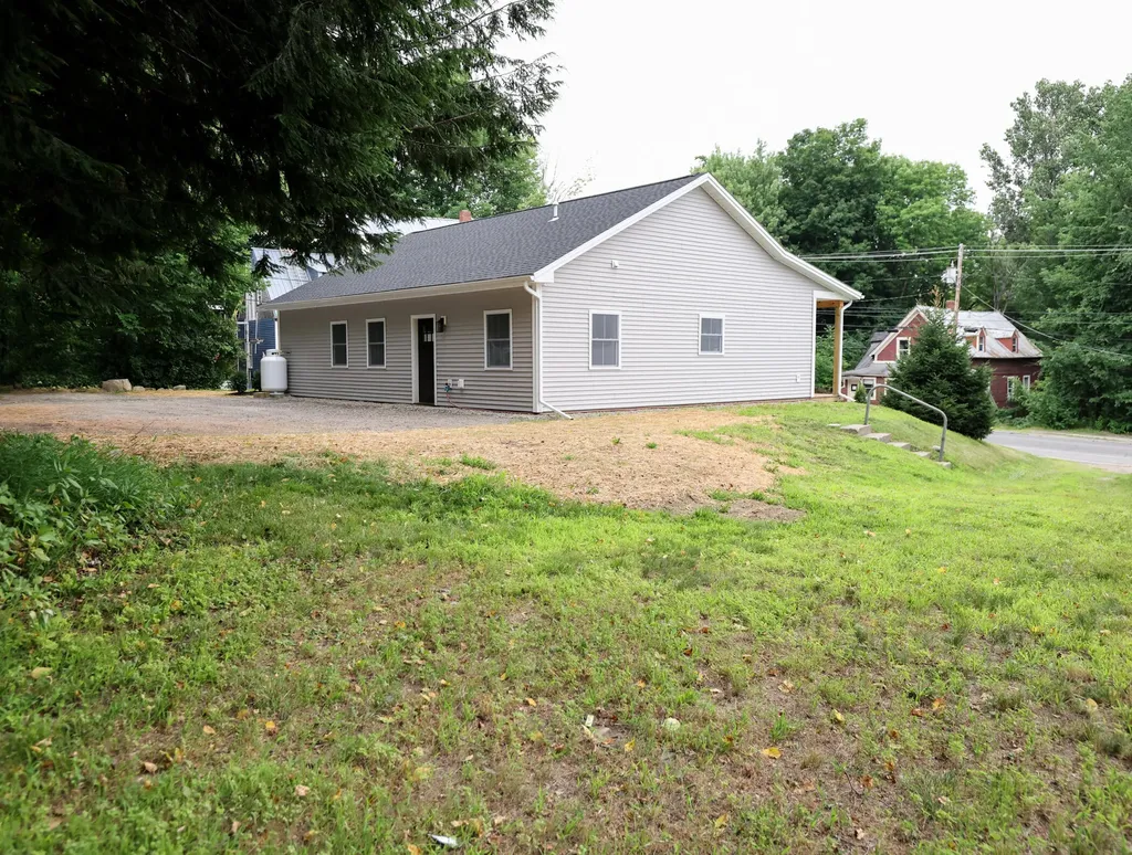 684 Main Street Wilton ME 04294