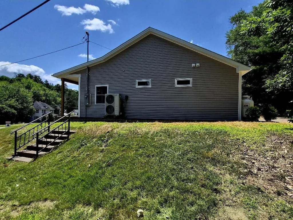 684 Main Street Wilton ME 04294