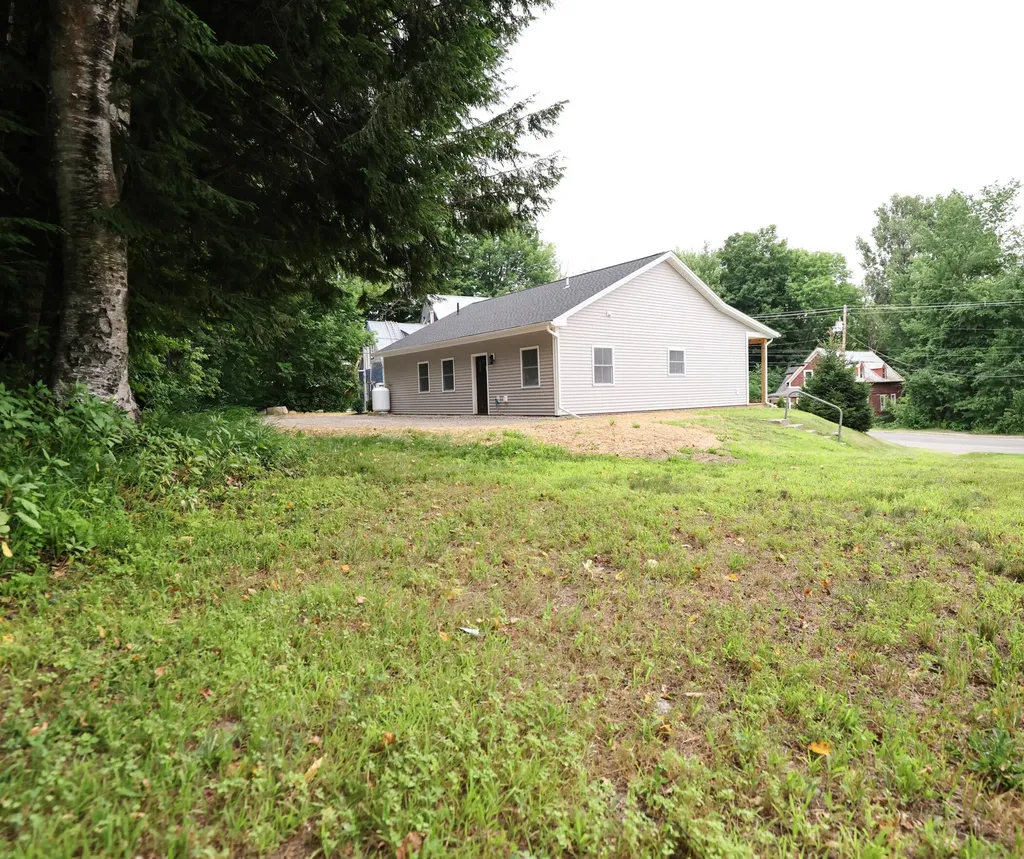 684 Main Street Wilton ME 04294