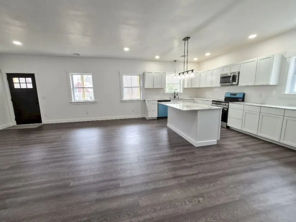 684 Main Street Wilton ME 04294