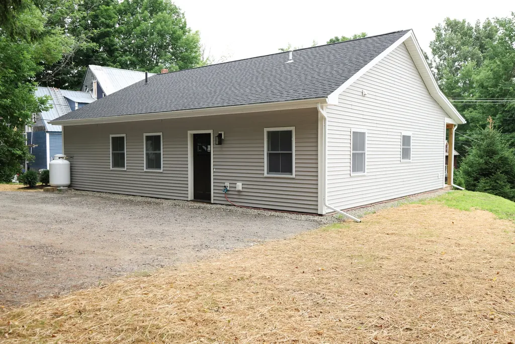 684 Main Street Wilton ME 04294
