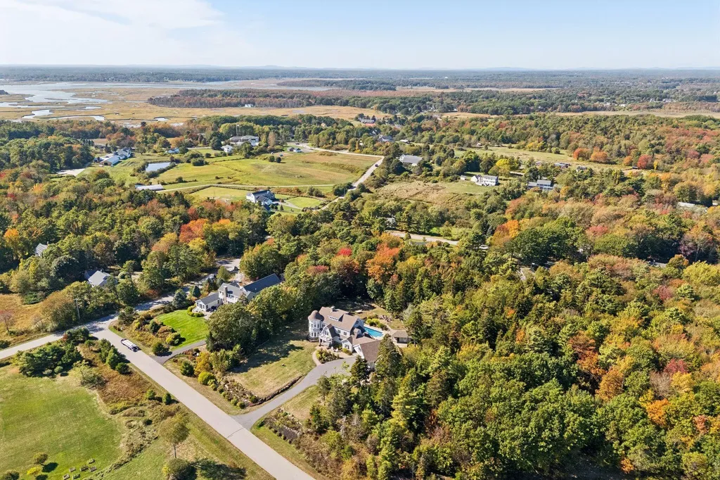 4 Cole Farm Drive Scarborough ME 04074