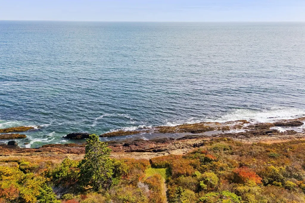 4 Cole Farm Drive Scarborough ME 04074