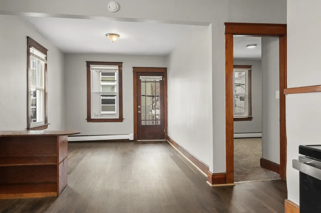 89 Walnut Street Lewiston ME 04240