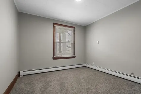 89 Walnut Street Lewiston ME 04240