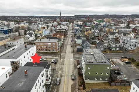 89 Walnut Street Lewiston ME 04240