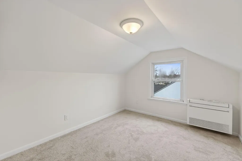 75 Summit Avenue Lewiston ME 04240