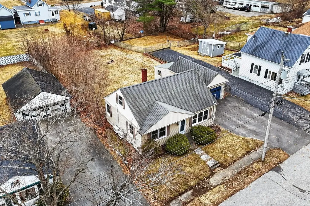 75 Summit Avenue Lewiston ME 04240