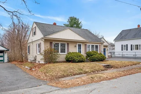 75 Summit Avenue Lewiston ME 04240