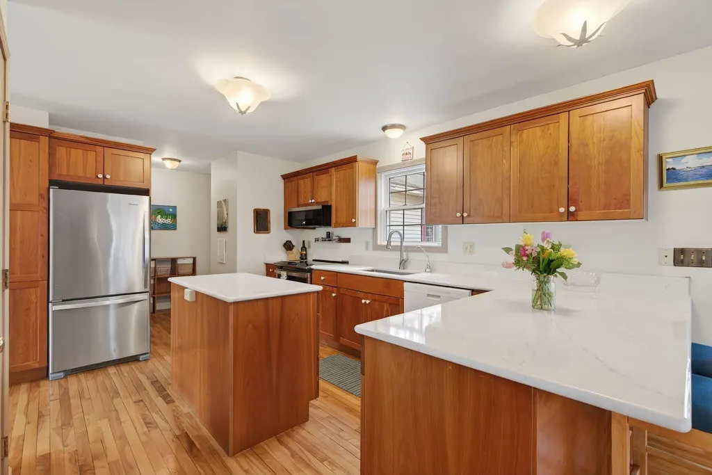 131 Western Avenue Kennebunk ME 04043