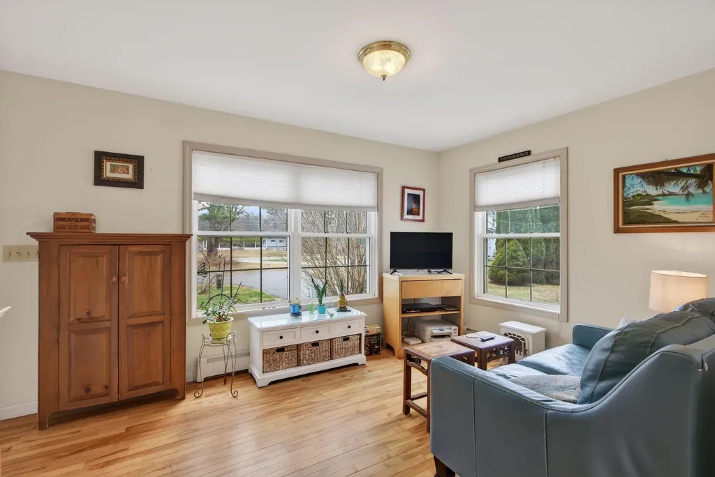 131 Western Avenue Kennebunk ME 04043