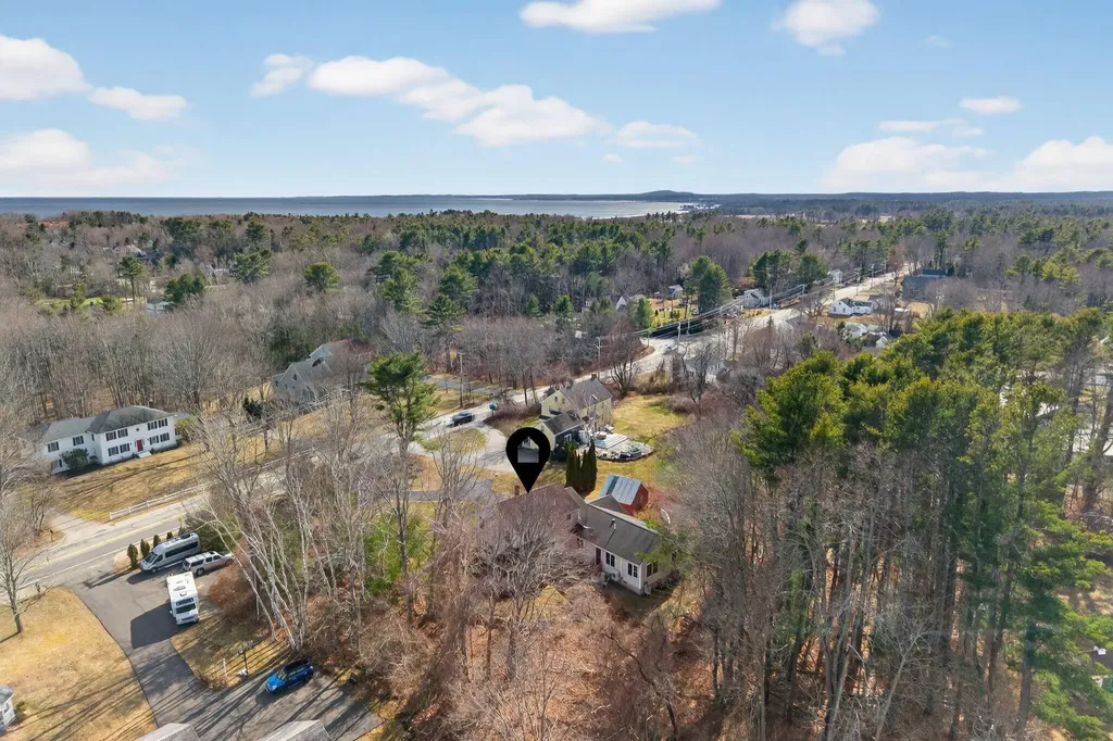 131 Western Avenue Kennebunk ME 04043