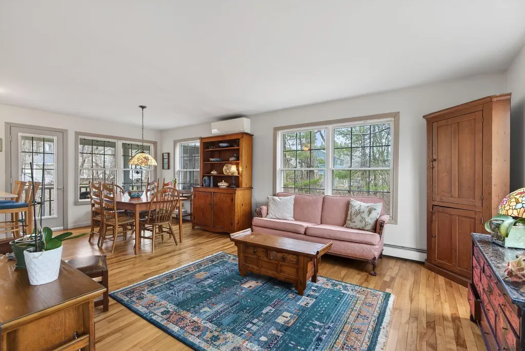 131 Western Avenue Kennebunk ME 04043