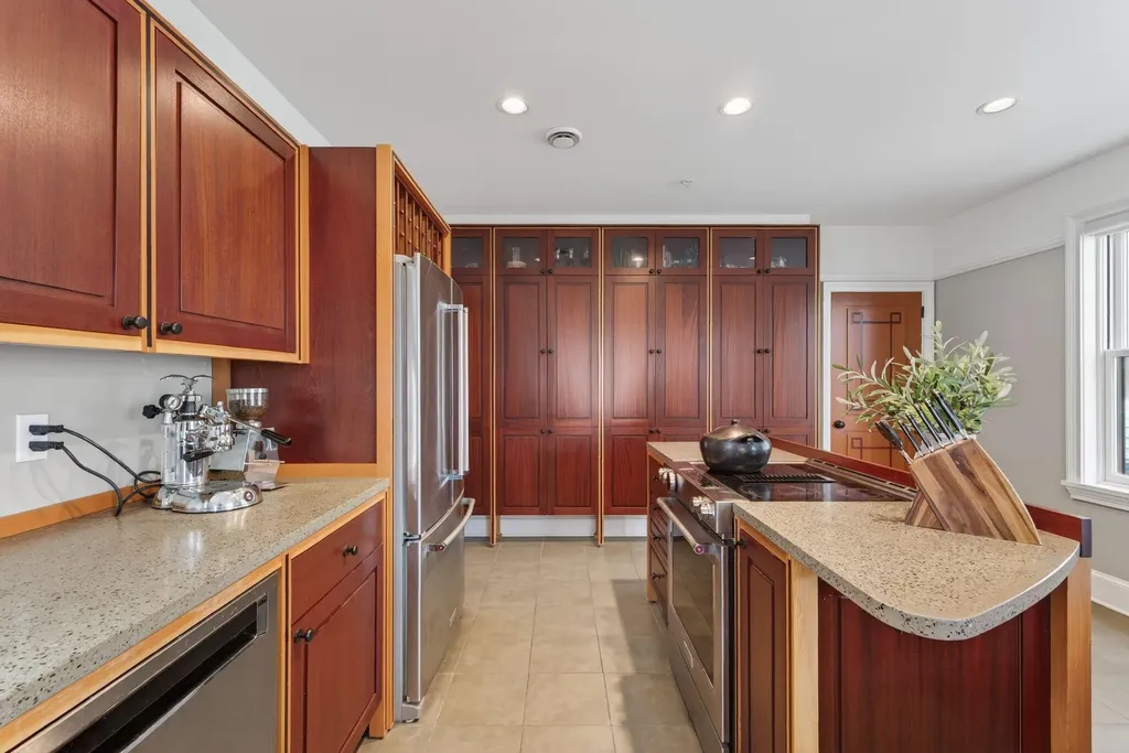 67 Merrill Street Portland ME 04101