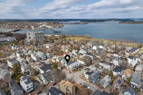 67 Merrill Street Portland ME 04101