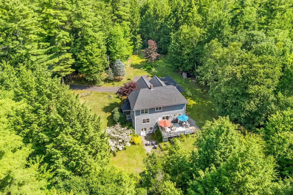 123 Fogg Road Readfield ME 04355
