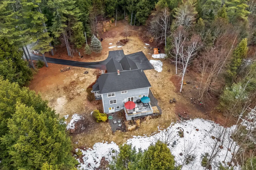 123 Fogg Road Readfield ME 04355