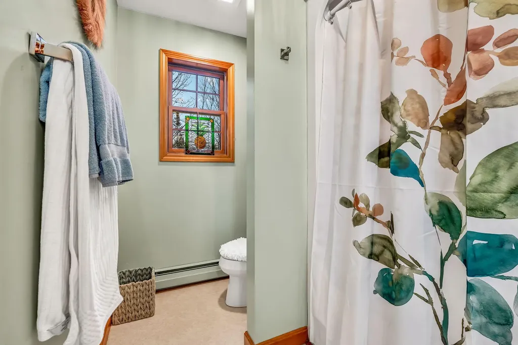 123 Fogg Road Readfield ME 04355