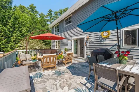 123 Fogg Road Readfield ME 04355