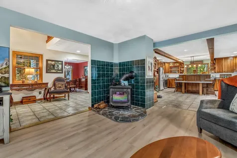 123 Fogg Road Readfield ME 04355