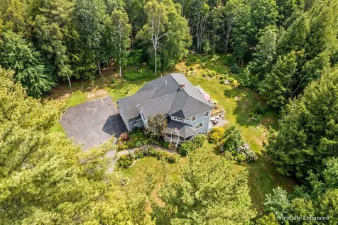 123 Fogg Road Readfield ME 04355
