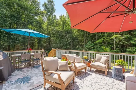 123 Fogg Road Readfield ME 04355