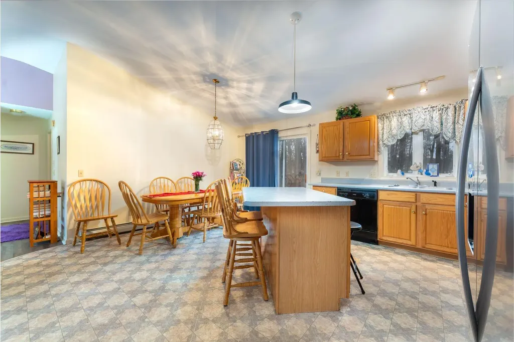 21 Kyle Street Brunswick ME 04011