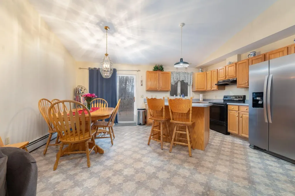 21 Kyle Street Brunswick ME 04011