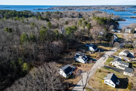 9 Folcutt Road Kittery ME 03905