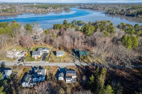 9 Folcutt Road Kittery ME 03905