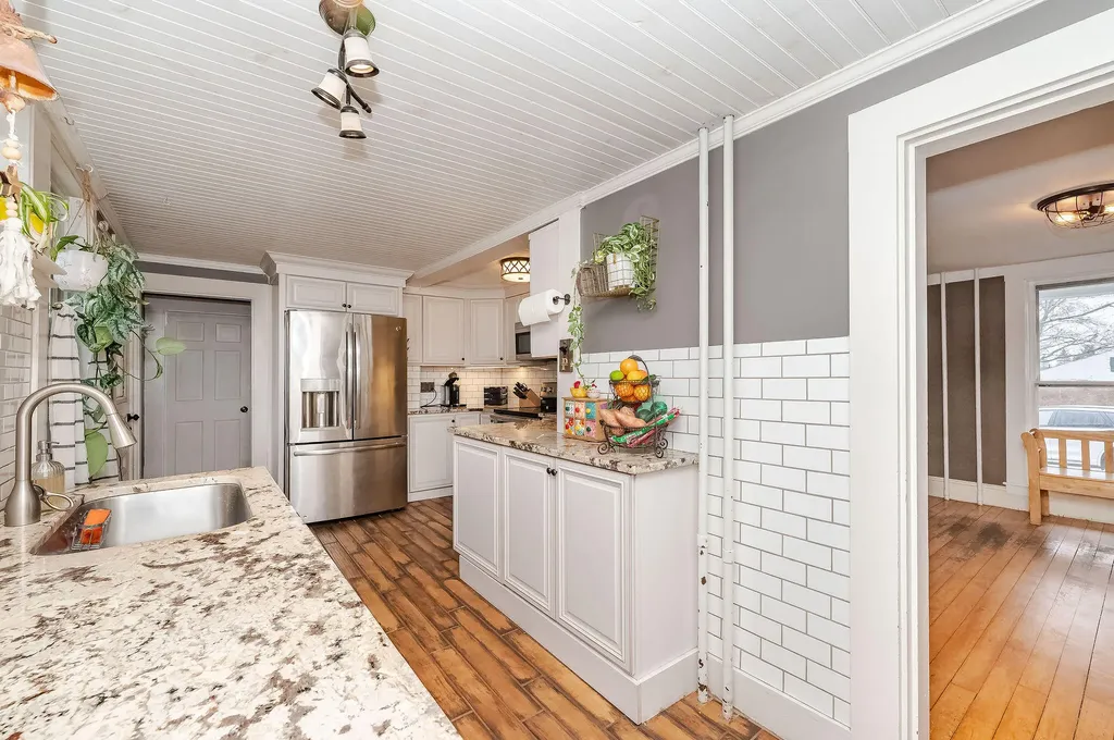 1088 State Road Eliot ME 03903
