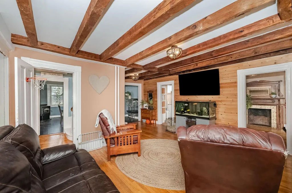 1088 State Road Eliot ME 03903