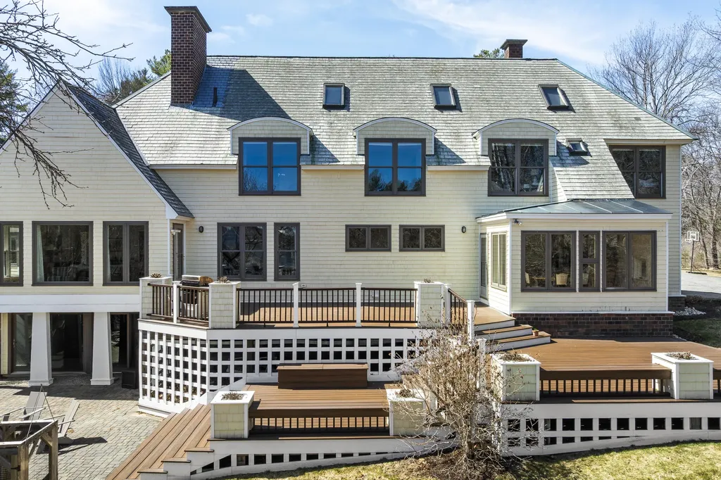 52 Wharf Road Yarmouth ME 04096