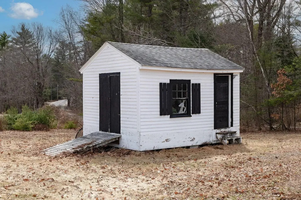 494 Back Road Shapleigh ME 04076