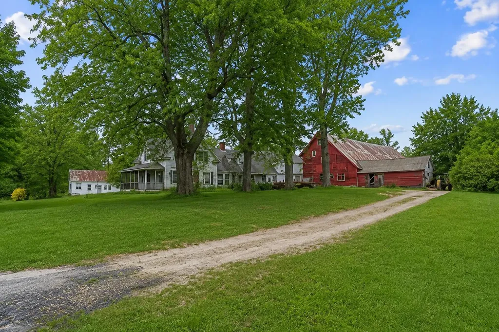 414 Farmington Falls Road Farmington ME 04938