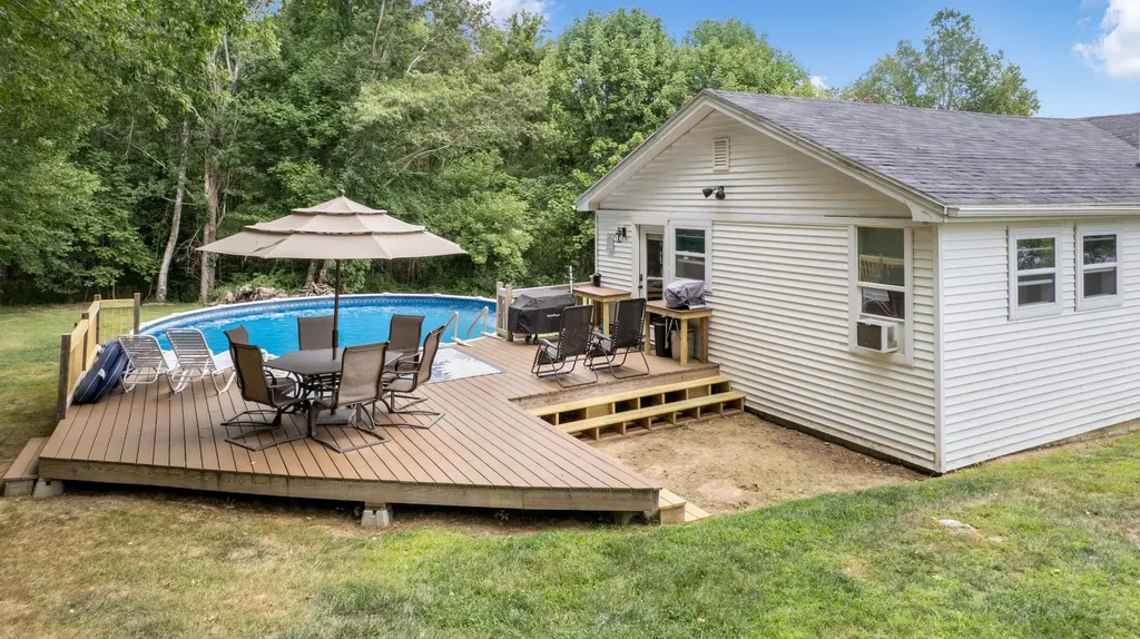 120 Brentwood Drive Auburn ME 04210
