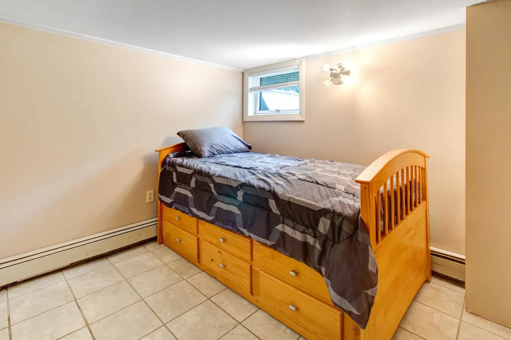 120 Brentwood Drive Auburn ME 04210