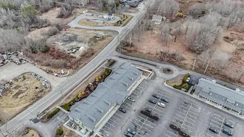 518 U.s. 1 Kittery ME 03904