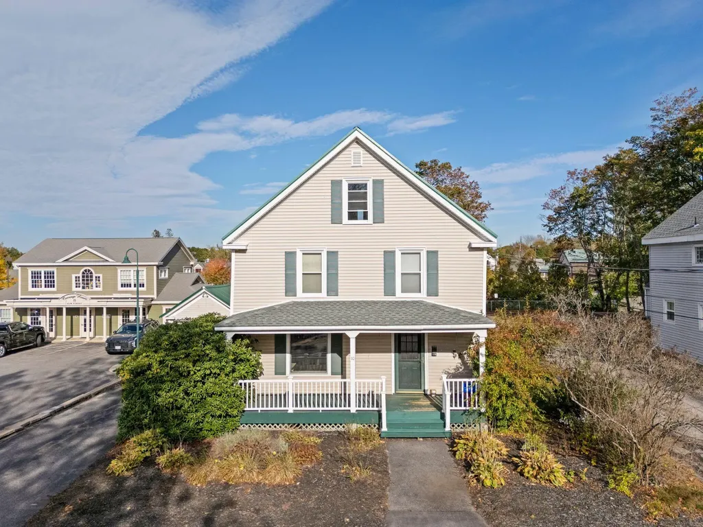 10 Elm Street Gorham ME 04038