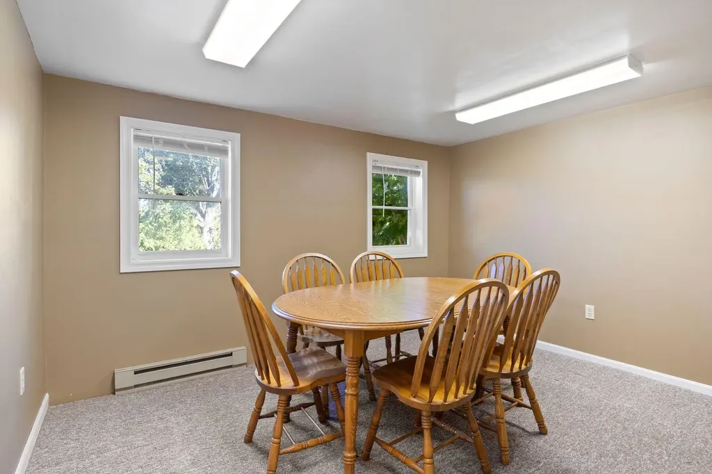 10 Elm Street Gorham ME 04038